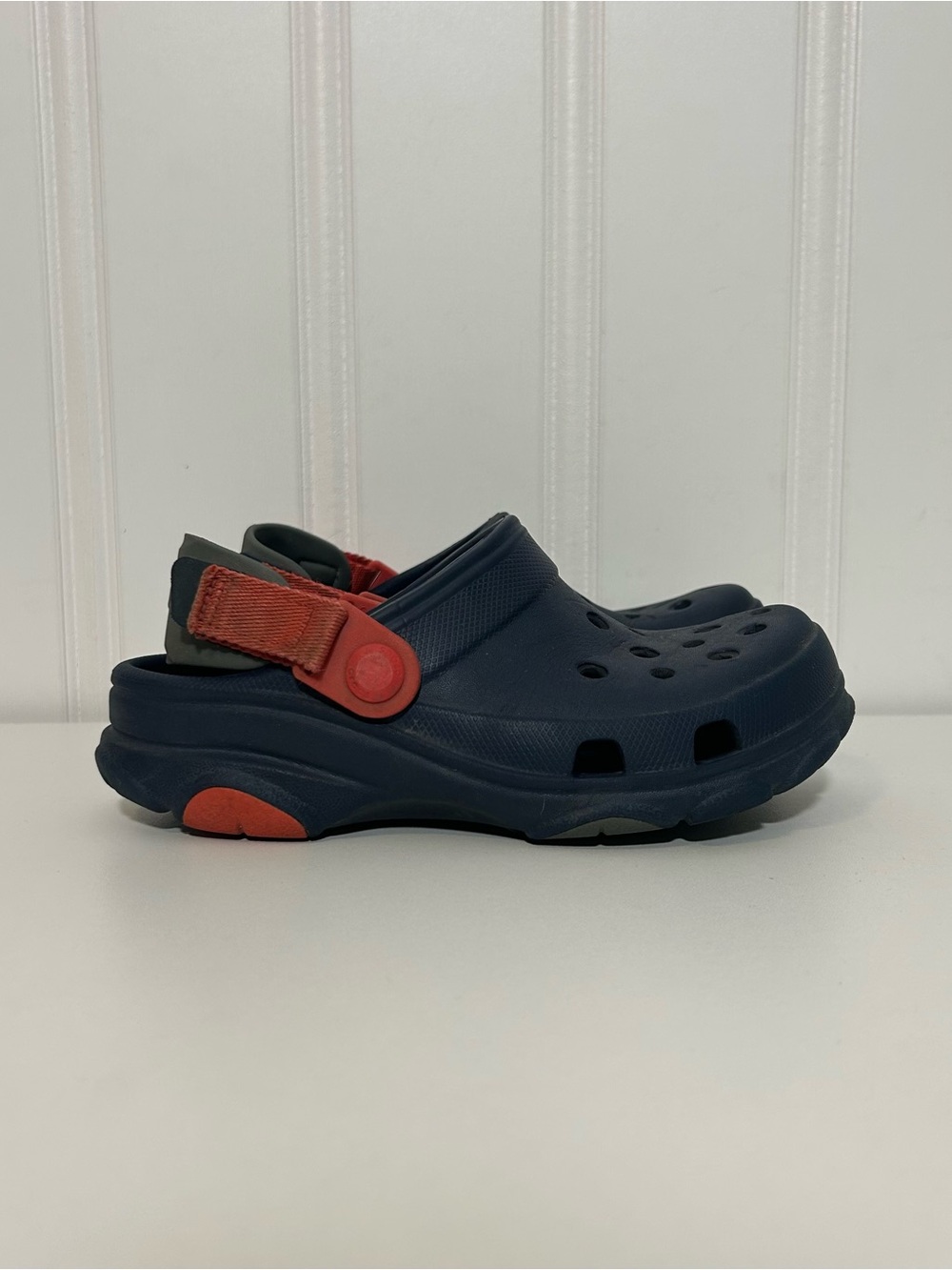 Crocs utility terrain blue red sandals adjustable strap